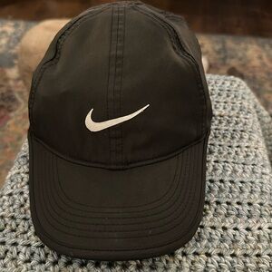 Black Nike kids hat.